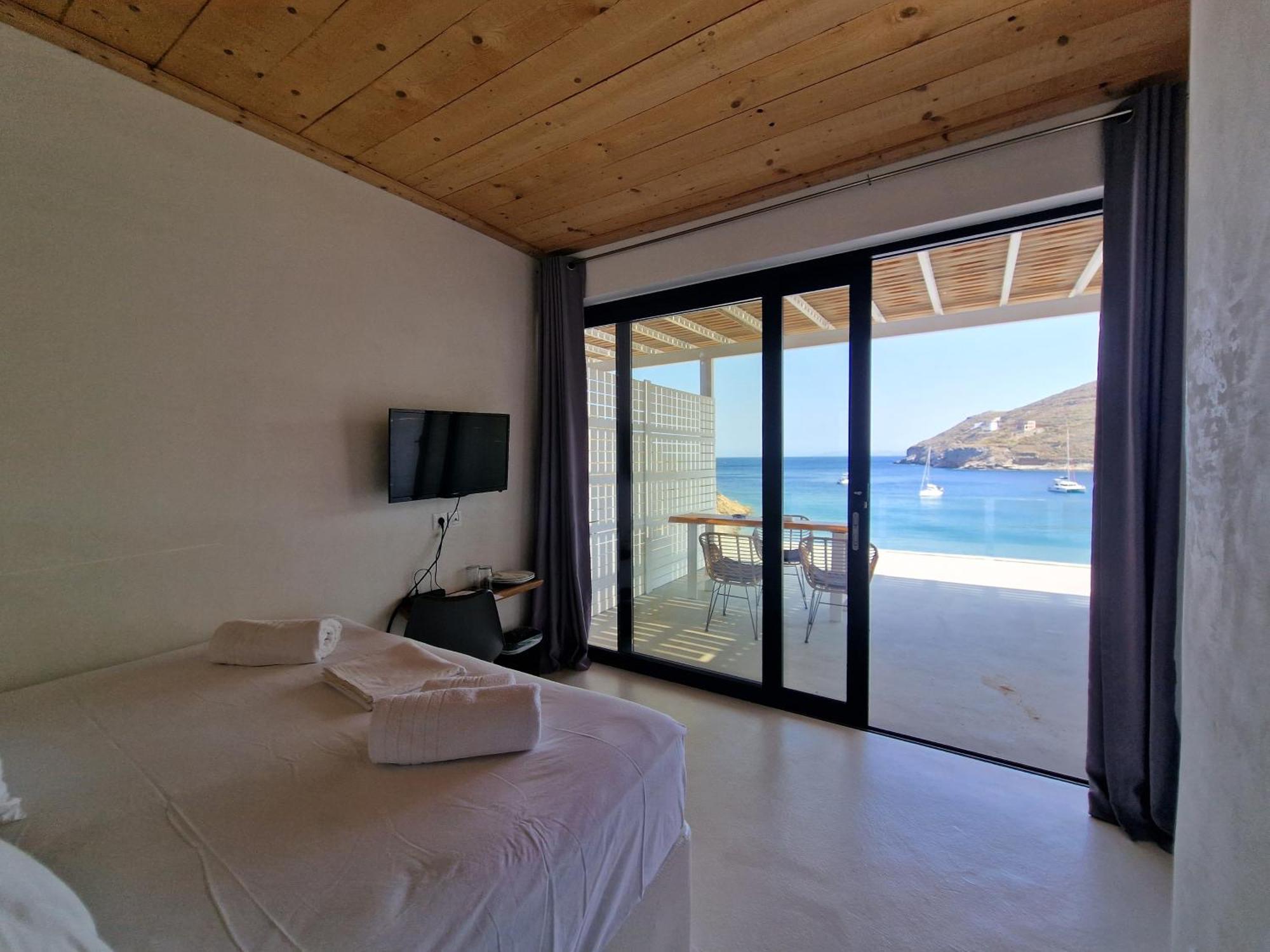 Spathi Beach Suites Kea Quarto foto