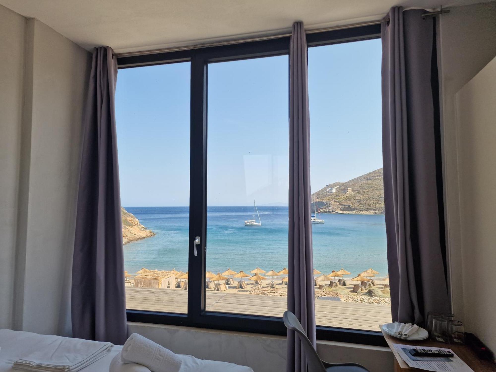 Spathi Beach Suites Kea Quarto foto