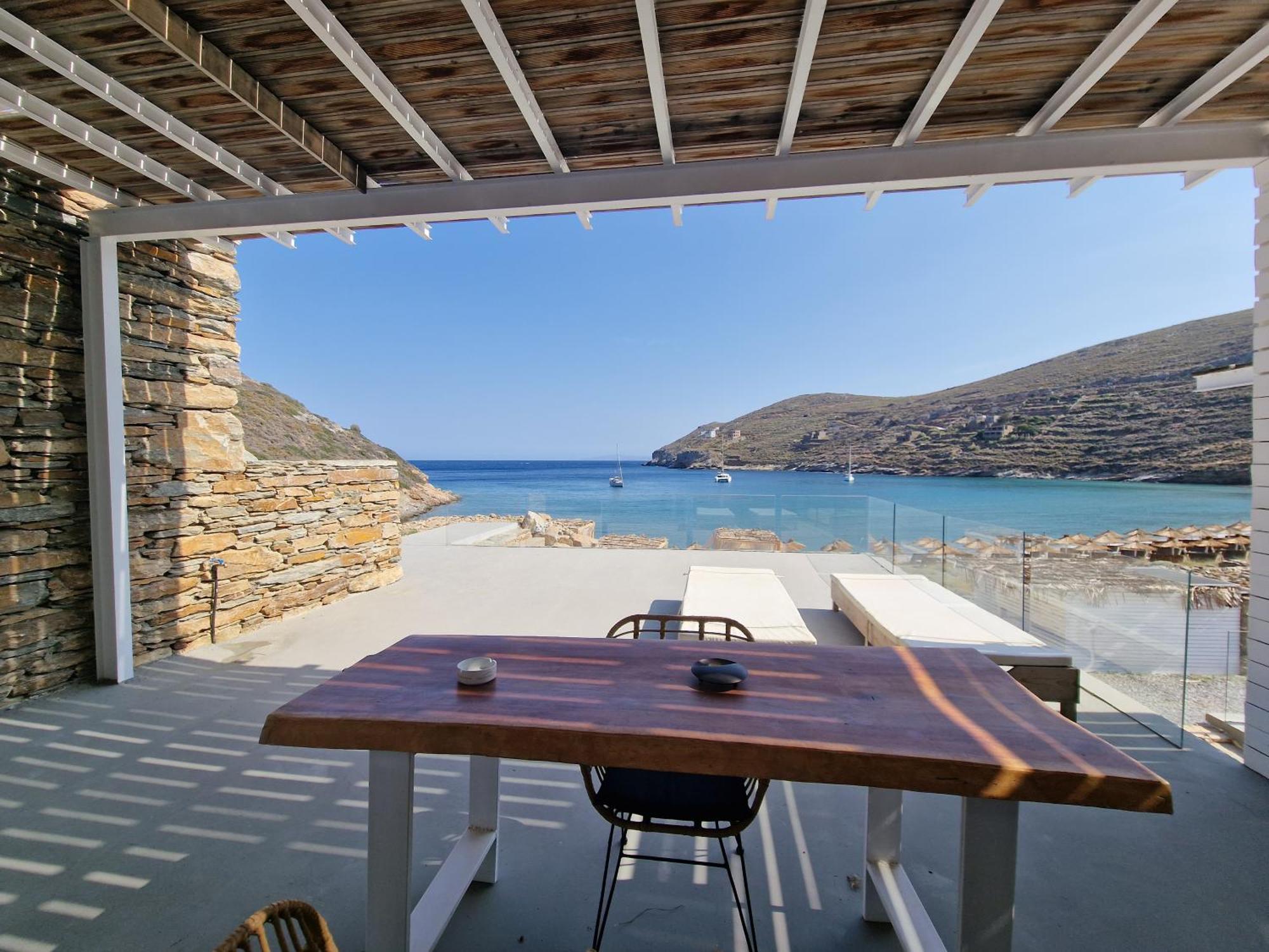 Spathi Beach Suites Kea Quarto foto