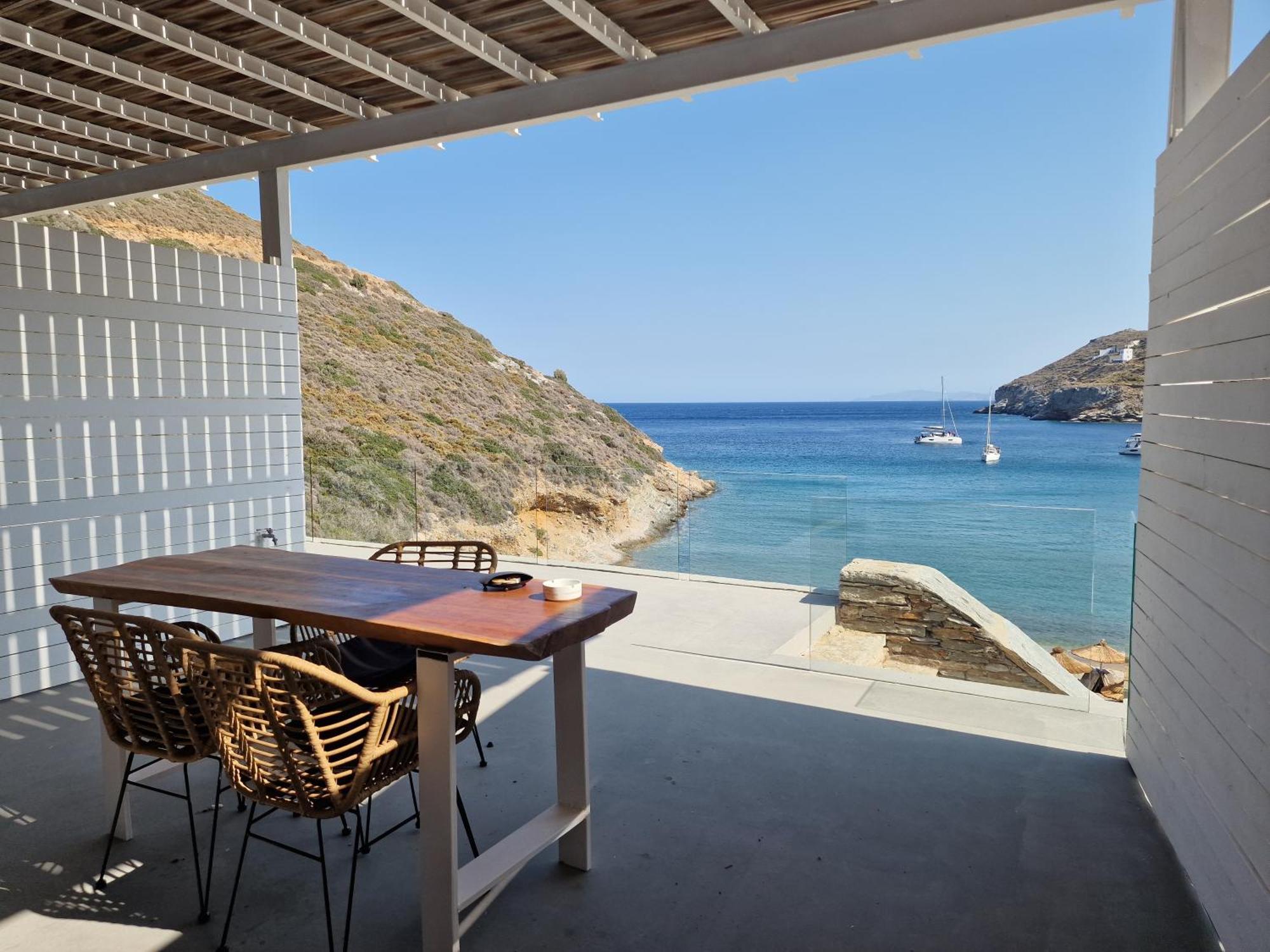 Spathi Beach Suites Kea Quarto foto