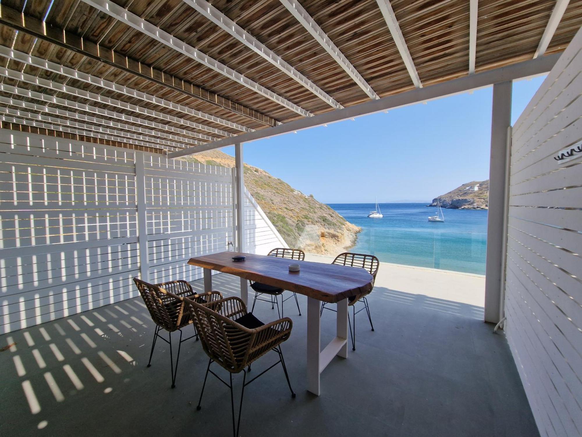 Spathi Beach Suites Kea Quarto foto