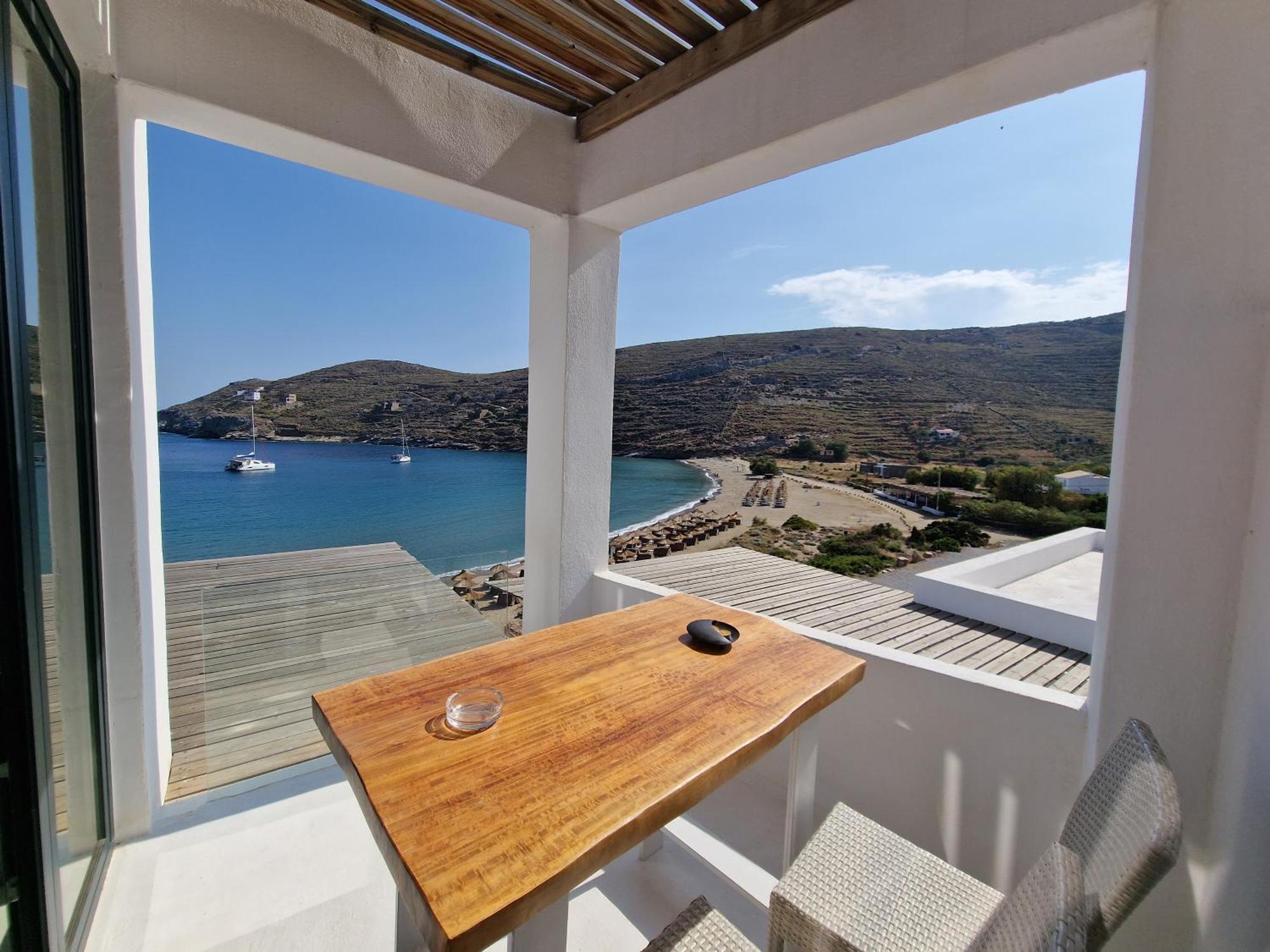 Spathi Beach Suites Kea Quarto foto