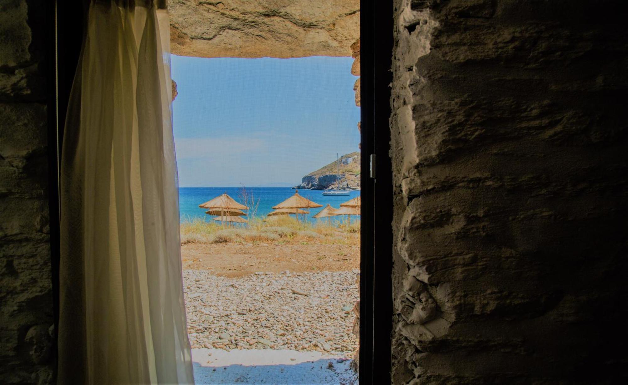 Spathi Beach Suites Kea Quarto foto
