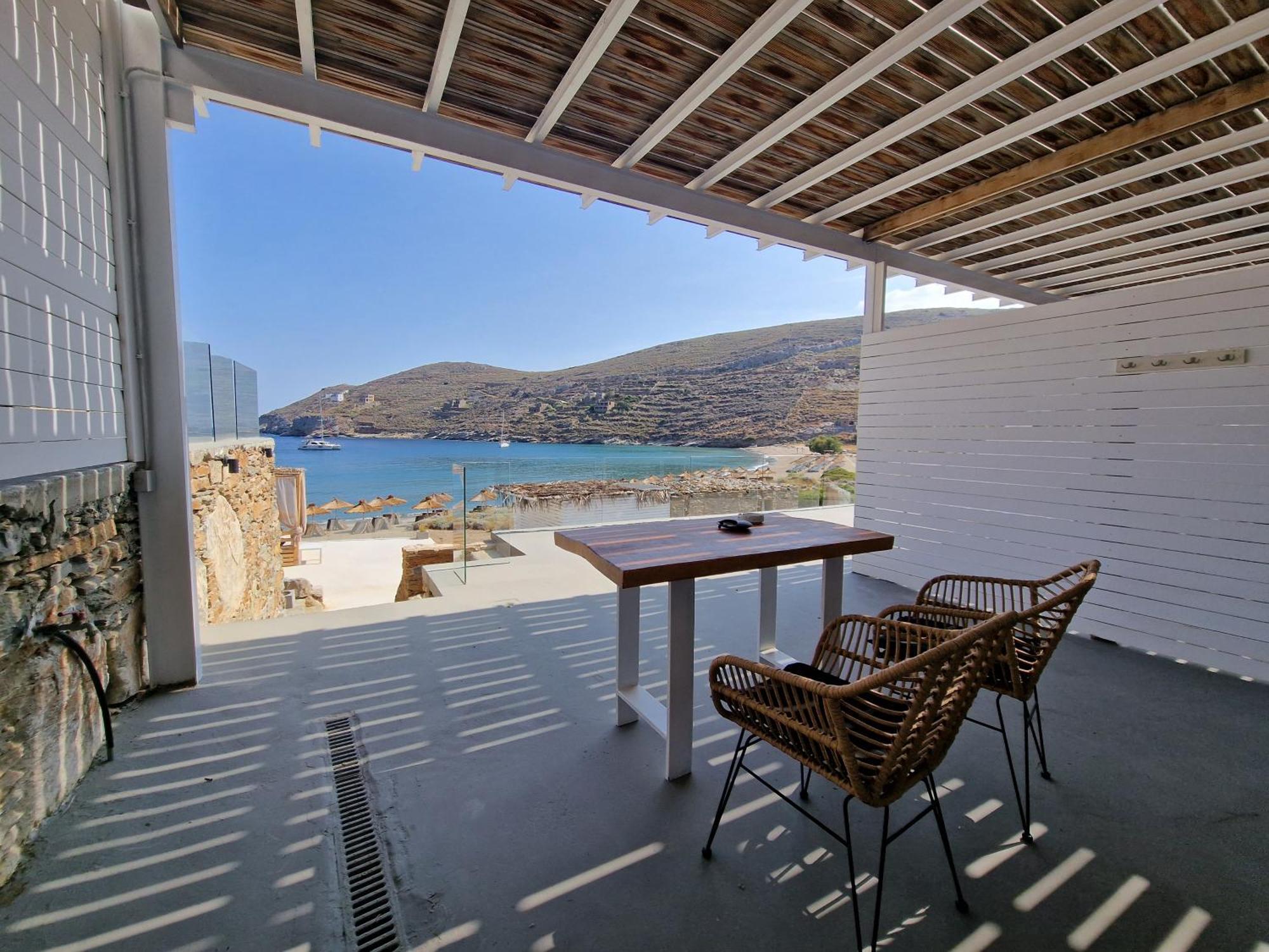 Spathi Beach Suites Kea Quarto foto