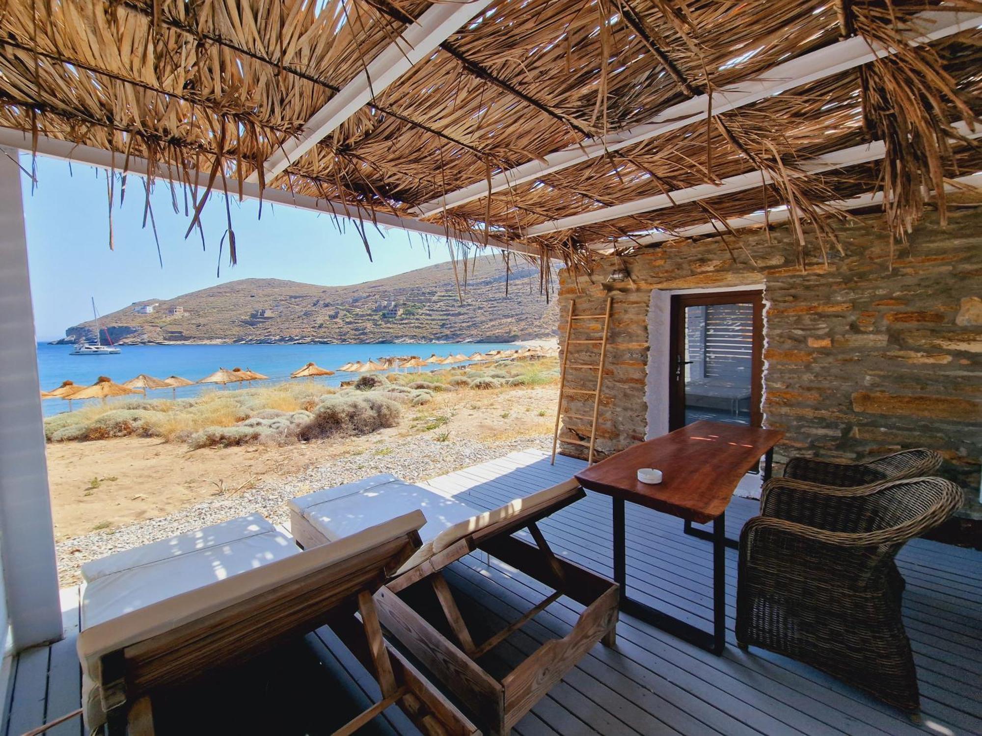 Spathi Beach Suites Kea Quarto foto
