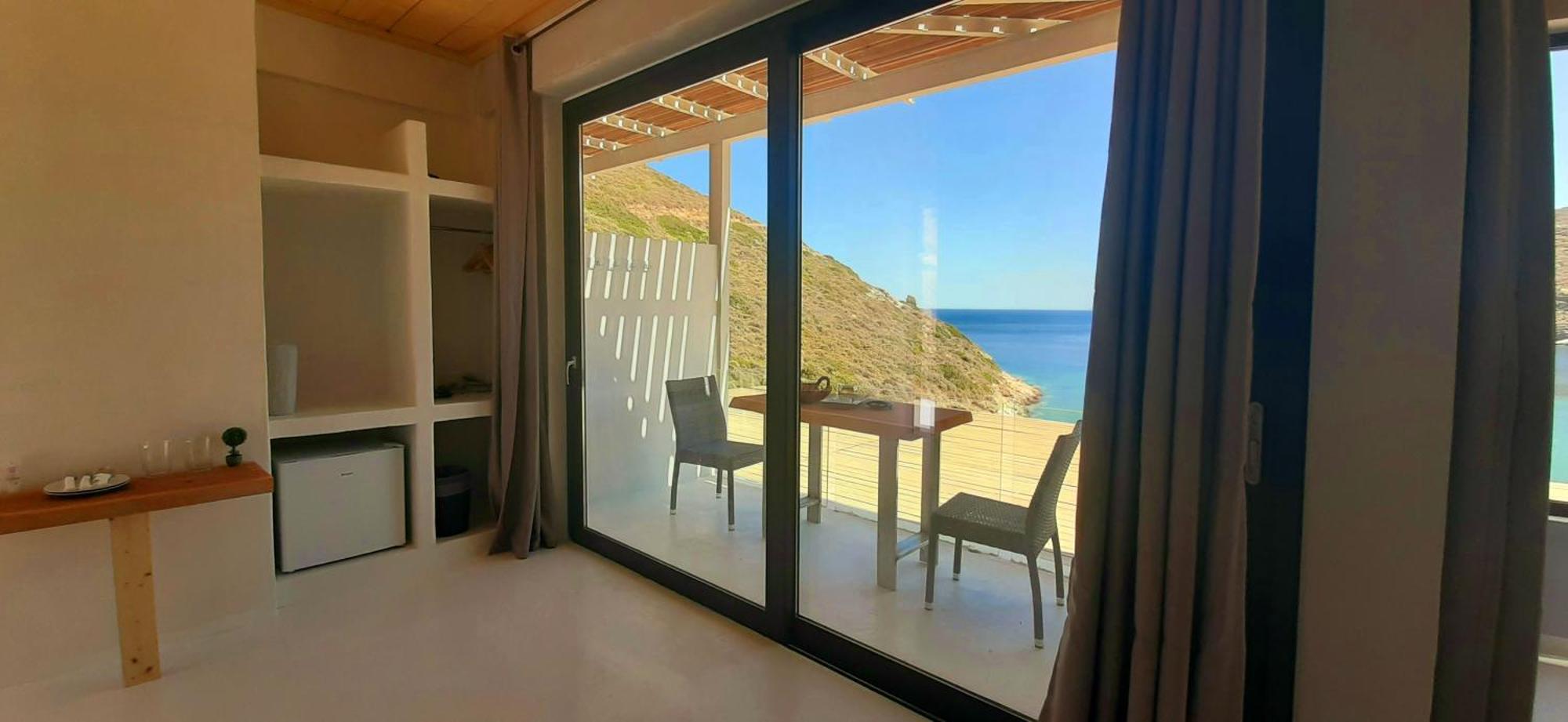 Spathi Beach Suites Kea Quarto foto